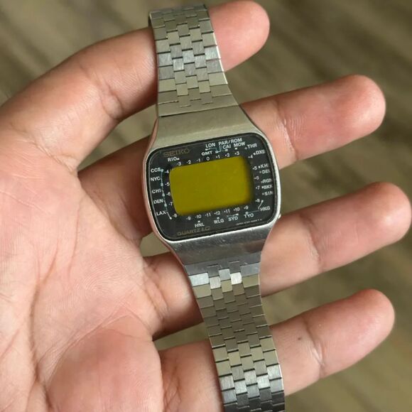 Seiko M158-5009 Lemon Face/Pan Am World Time LCD Digital Watch